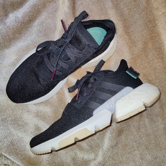 Adidas Wmns P.O.D. S3.1 'Core Black', Size 5.5 - Picture 4 of 16